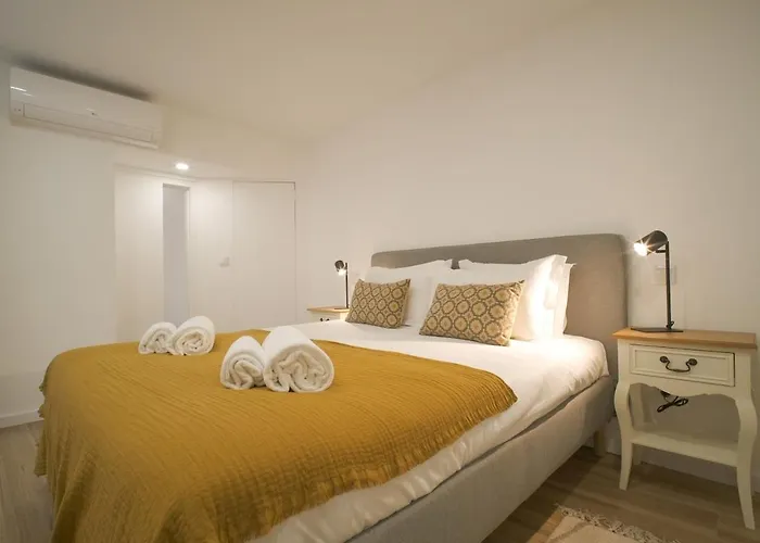 Svii - Romantic Alfama Retreat In Historic *