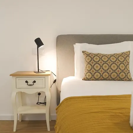 아파트 Svii - Romantic Alfama Retreat In Historic